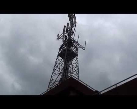 Rimozione antenna Telecom viale Europa
