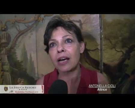 Scalea: Teatro, intervista all’attrice Antonella Cioli