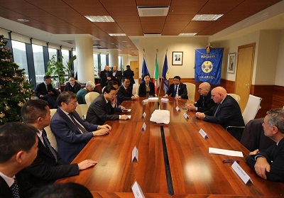 Regione: Avviati rapporti commerciali tra Cina e Calabria con uno specifico interesse per il peperoncino