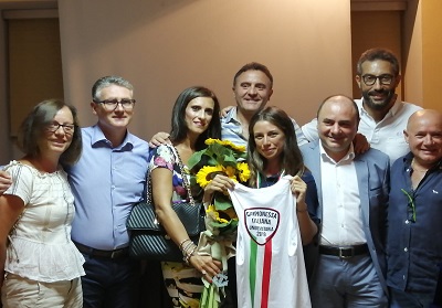 La Campionessa italiana universitaria 2019 di pugilato, Elisa Papa, è stata premiata nella sua Bonifati
