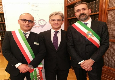 Ai Sindaci di Orsomarso e Tropea il premio “100 Ambasciatori Nazionali”