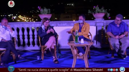 Presentazione del Libro di Massimiliano Silvestri, “Sentìi na vucia dietro a quelle scoglie”