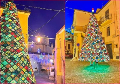 A Cropalati un Albero di Natale fatto con 1650 mattonelle di lana. Simbolo di unità e solidarietà