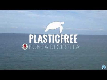 Ambiente. Iniziativa Comune di Diamante e Plastic Free Calabria a Cirella