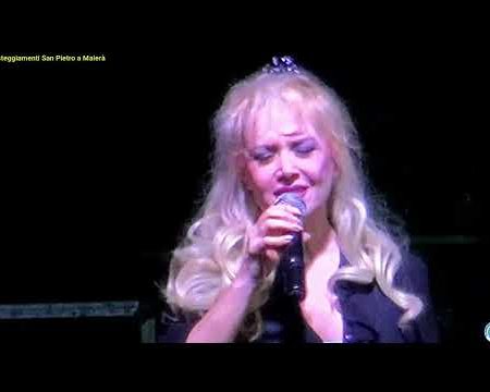 Maierà: Tiziana Rivale canta la sua “Sarà quel che sarà”