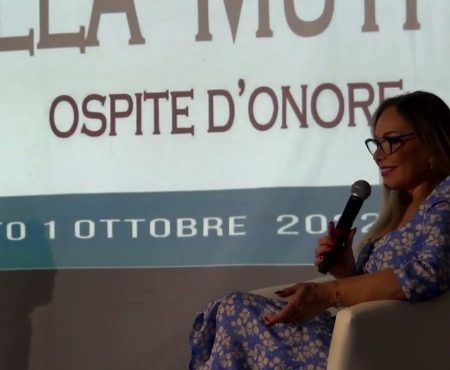 Sangineto: Ornella Muti ospite della rassegna Filmare – intervista