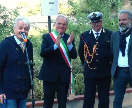 Maierà: Inaugurazione piazzetta intitolata alle “Radio Libere”