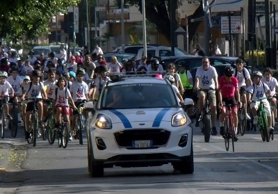 Scalea: In centinaia hanno preso parte al Family Bike Tour