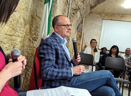 Bonifati: Presentato il libro di Mimmo Bevacqua, “La mia forza è la moderazione”