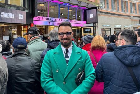 Il promoter Alfredo De Luca al Festival di Sanremo per organizzare gli spettacoli dell’Estate 2025