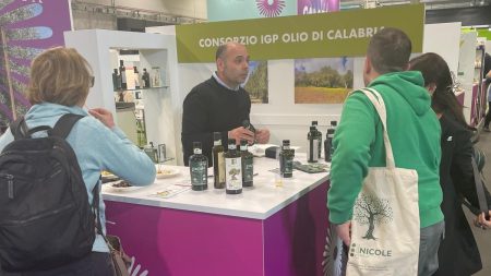 Il Consorzio Olio di Calabria IGP protagonista a  Olio Capitale, il Salone degli oli extravergini tipici e di qualità