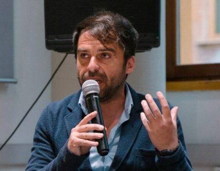 Diamante: “Abbattimento alberi pubblici”. Il Consigliere Cauteruccio ha presentato un’interrogazione ufficiale al Sindaco