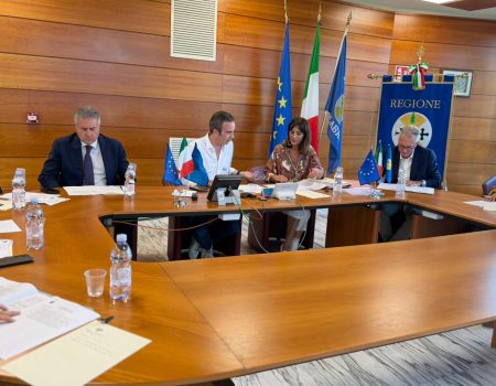 Regione Calabria: La Giunta approva aggiornamento Master Plan portualità turistica