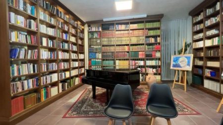 A San Mango d’Aquino la biblioteca che conserva l’eredità del prof. Nuccio Ordine